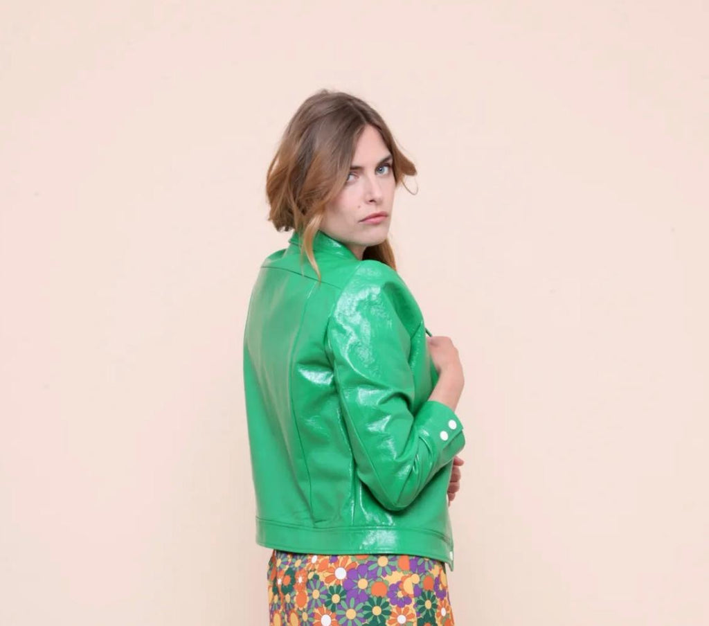 Veste verte effet brillant à détail fleur