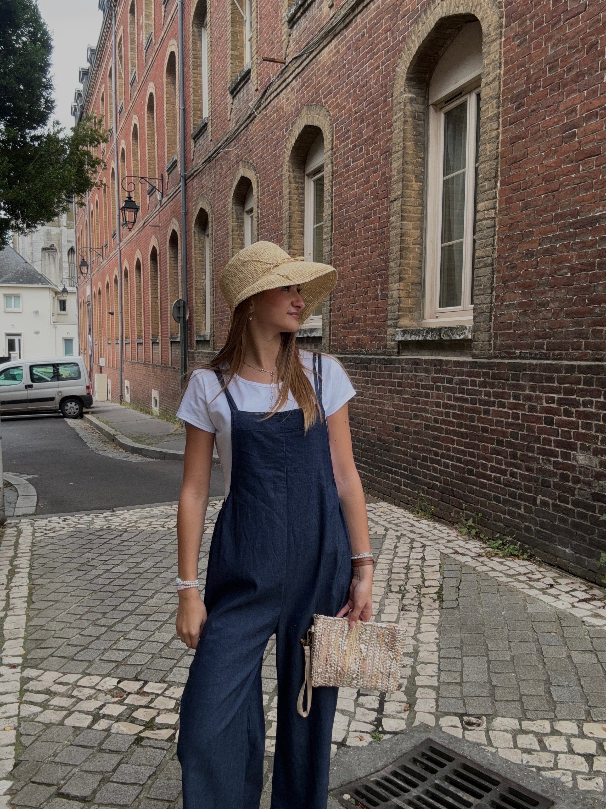 Combinaison Bleu Marine + T-shirt Blanc