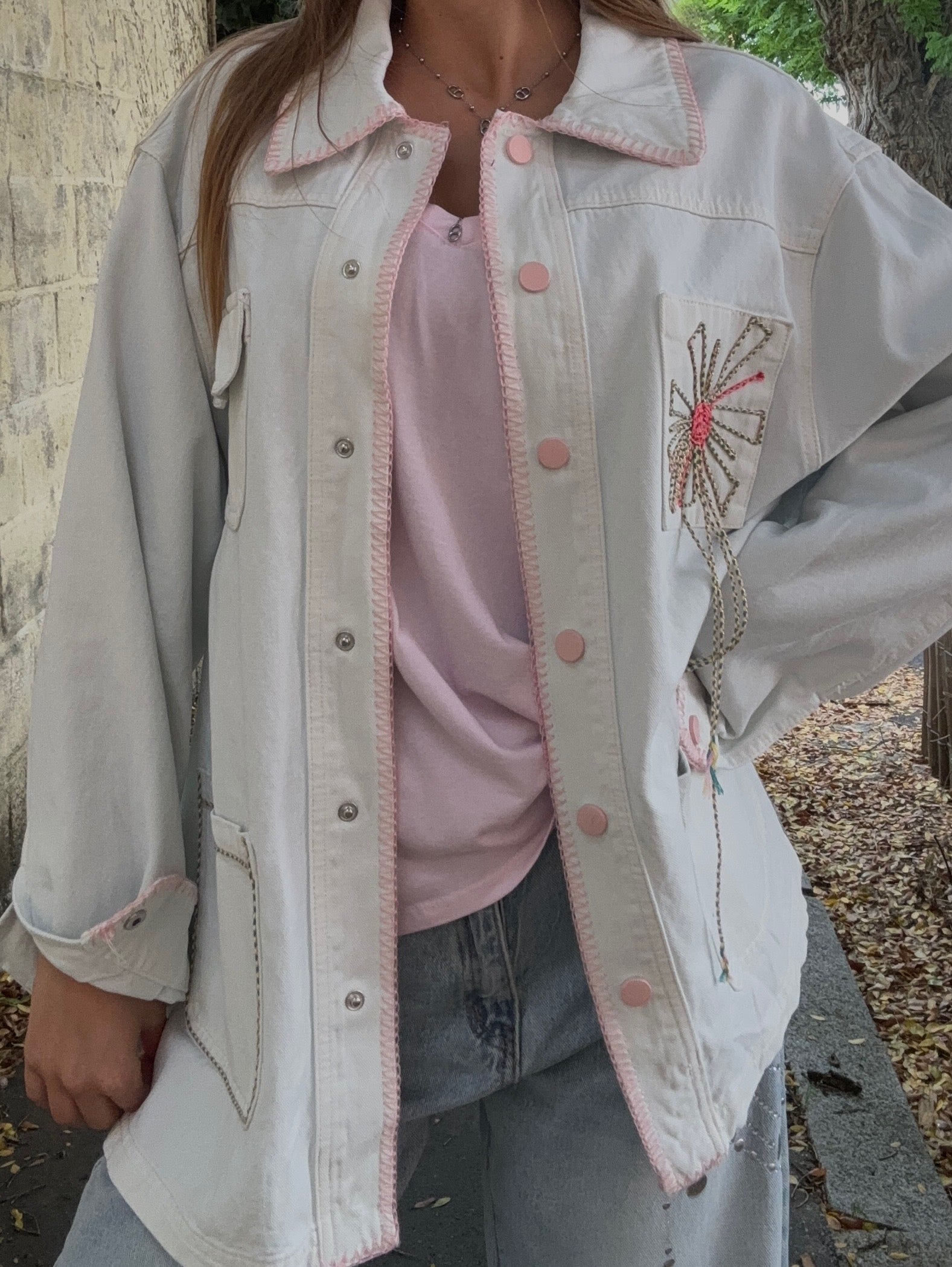 Veste en Jean Oversize Broderies Roses