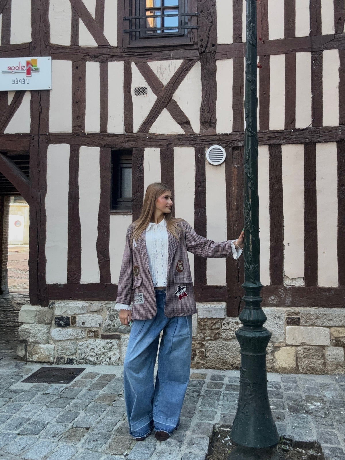 Veste blazer à carreaux et écussons