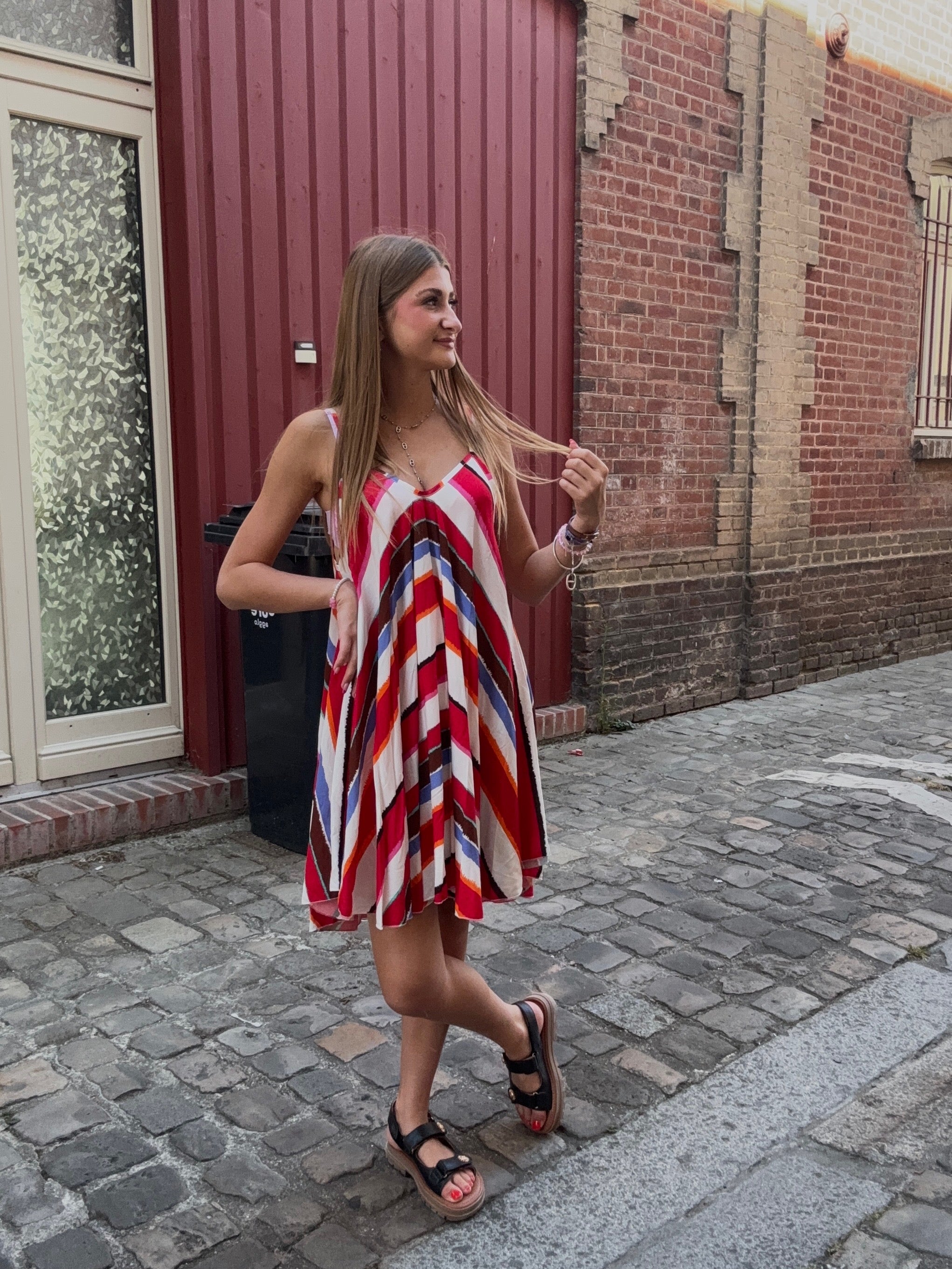 Robe Rayée Multicolore – Courte & Fluide