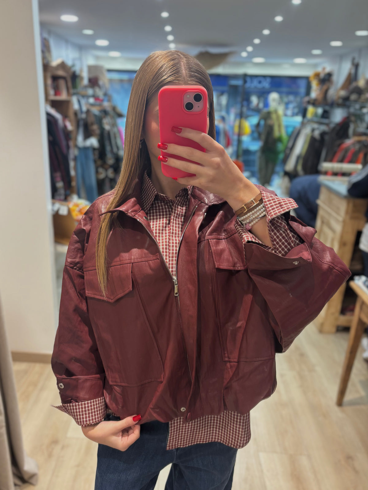 Veste bordeaux zippée avec poches à rabat