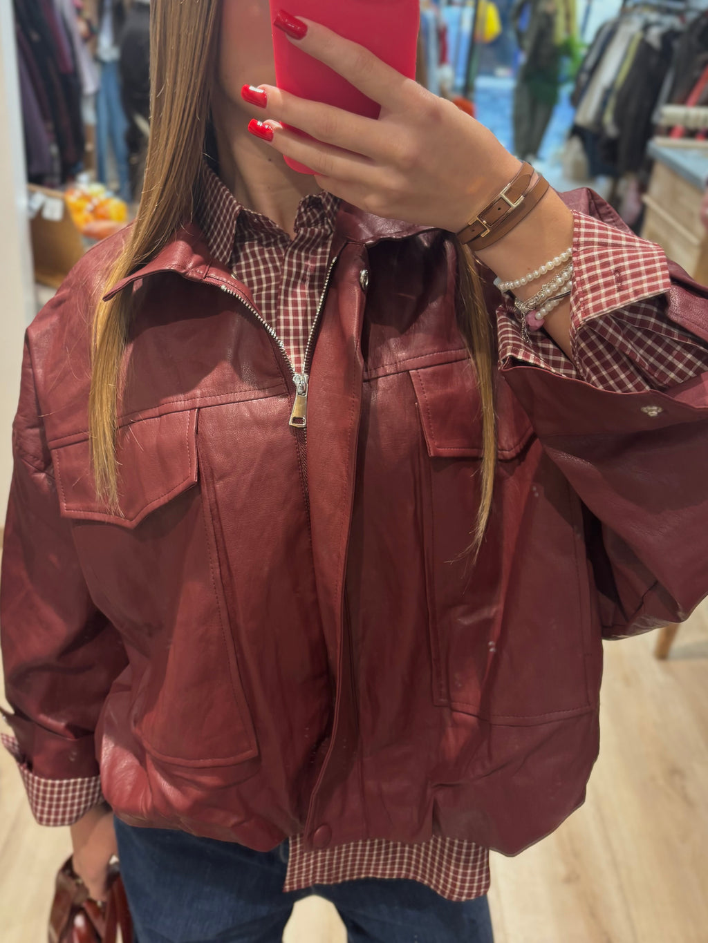 Veste bordeaux zippée avec poches à rabat