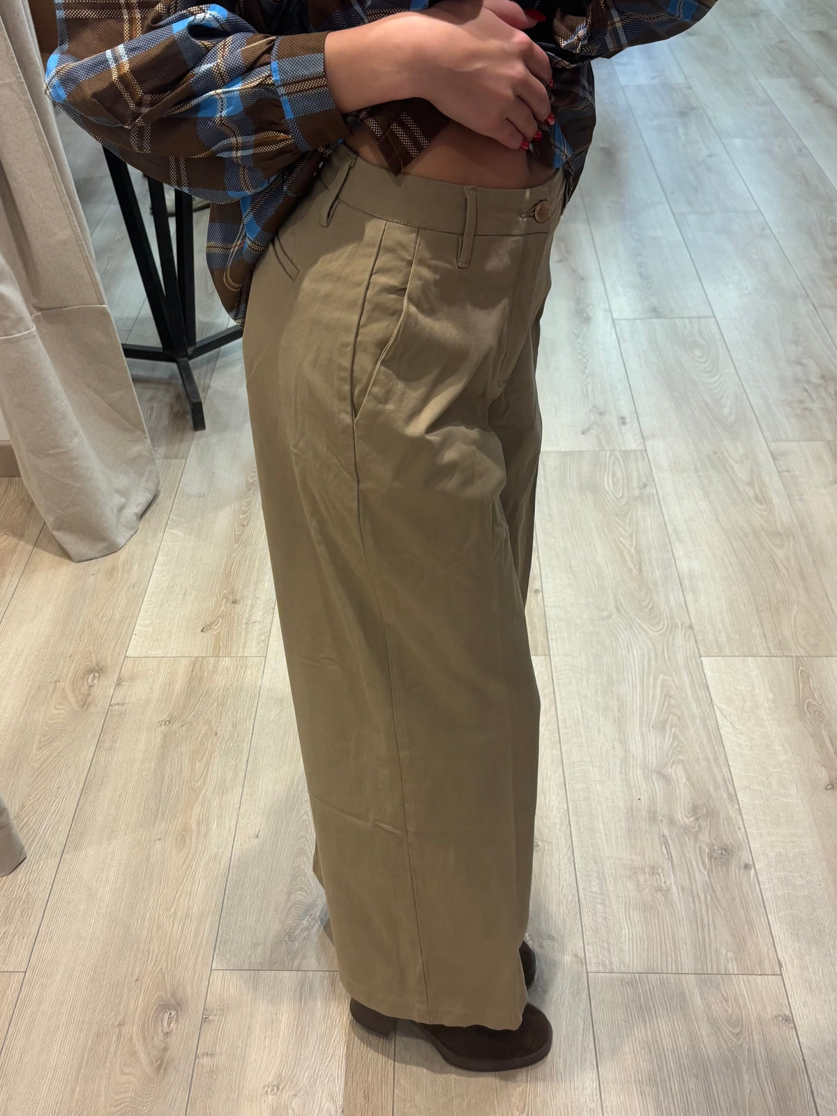 Pantalon large à jambes droites