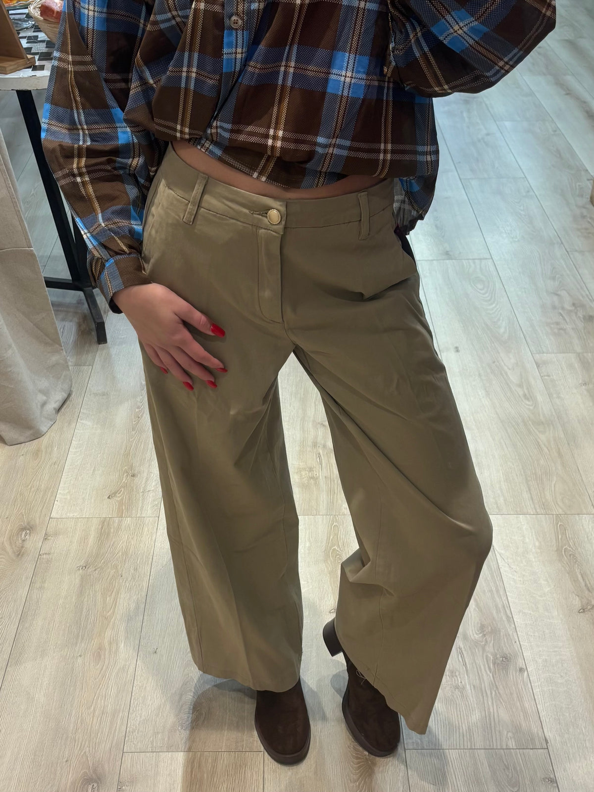 Pantalon large à jambes droites