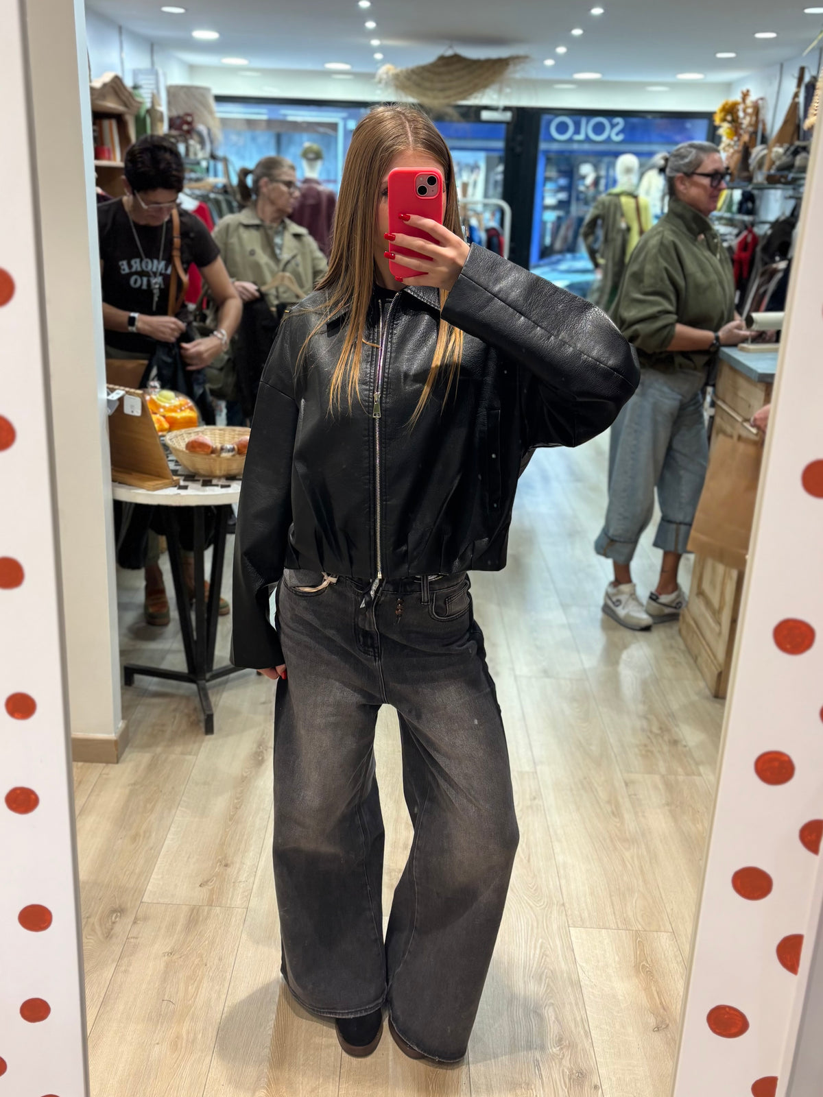 Veste courte zippée à effet cuir
