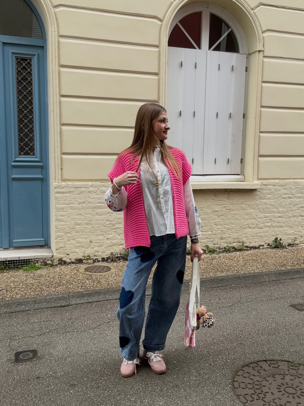 Blouse Brodée – Blanc & Broderies Fleuries Colorées
