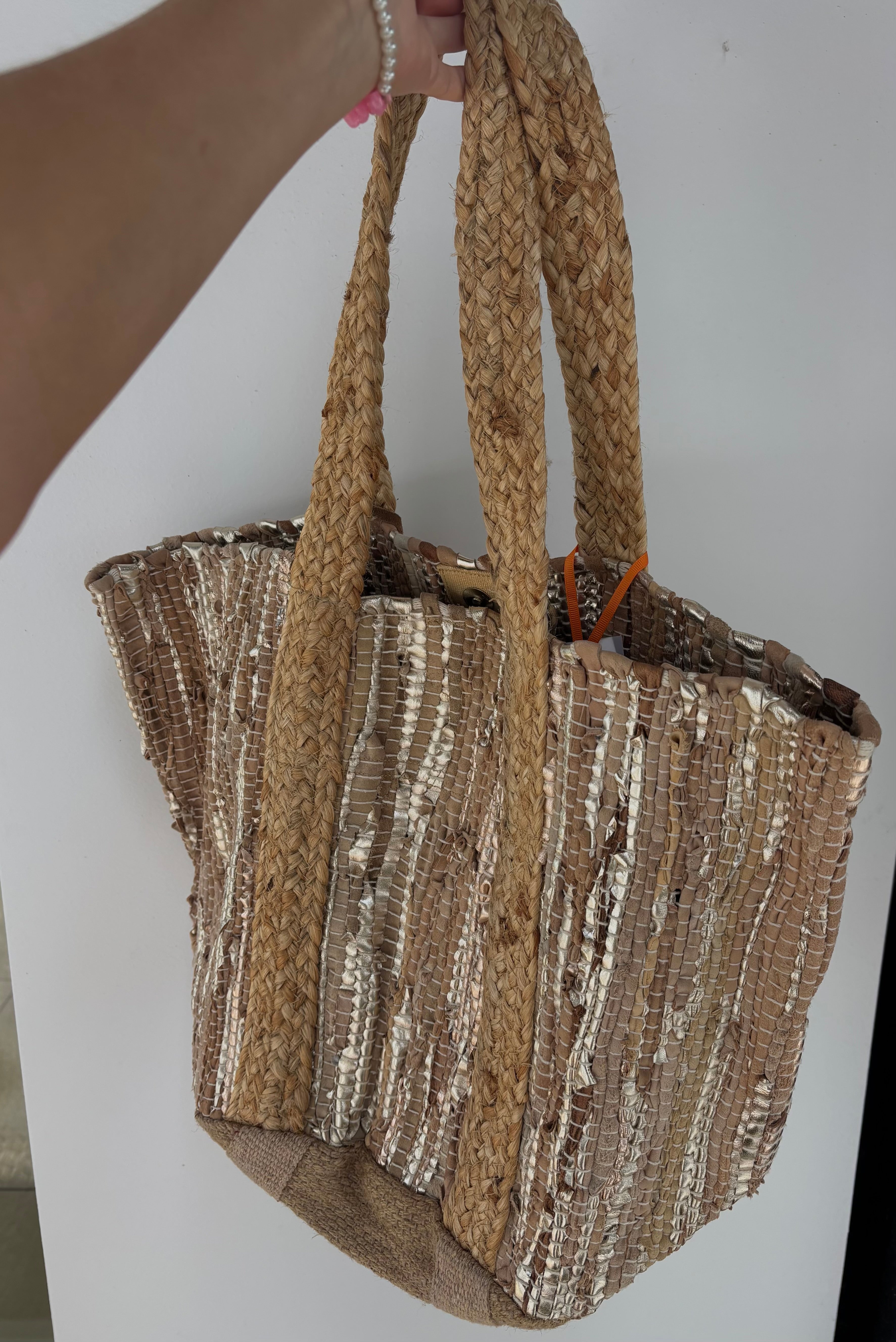 Tote Bag Tressé – Reflets Dorés