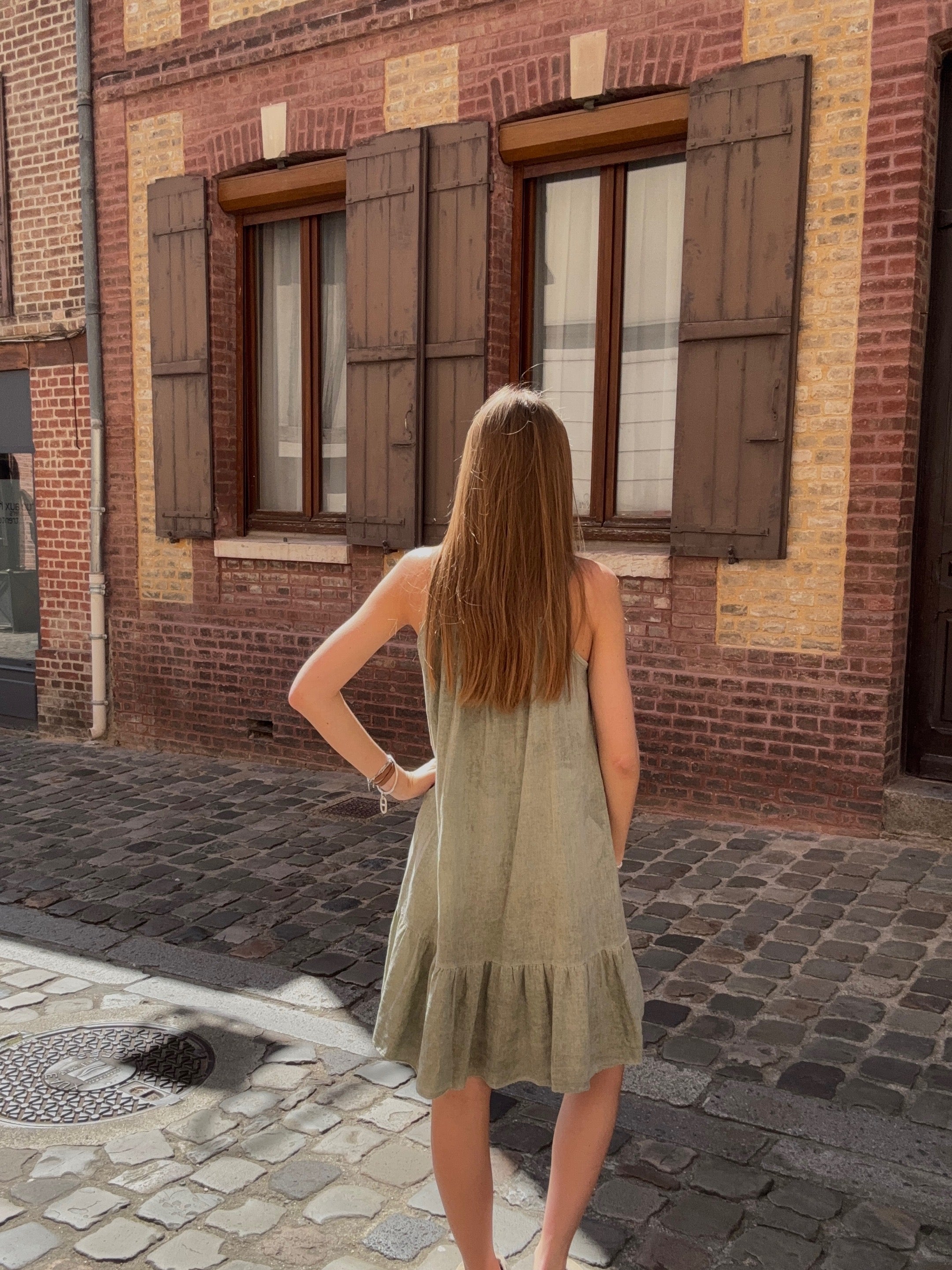 Robe Courte Kaki à Volant