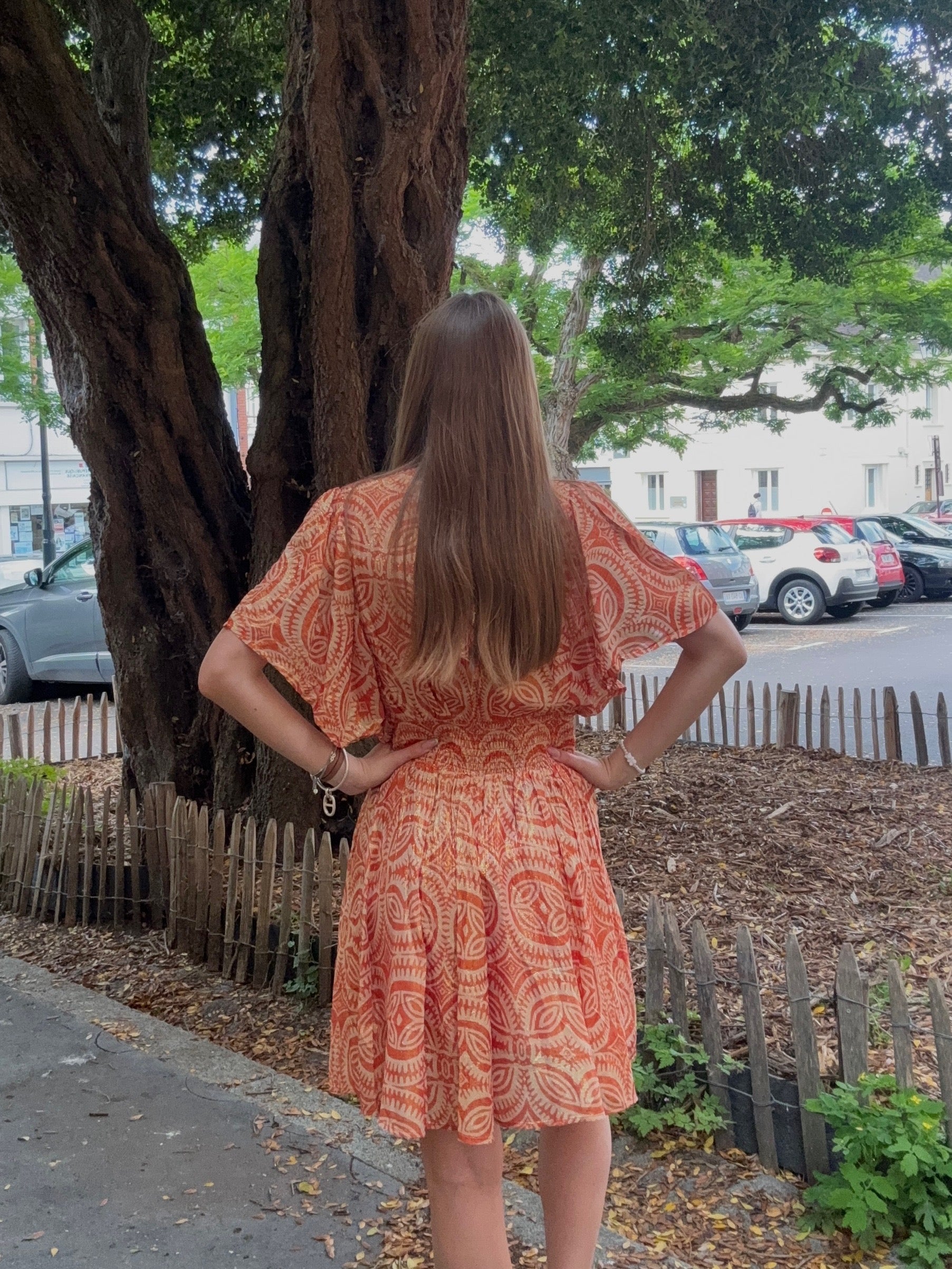 Robe courte imprimée à motifs ethniques