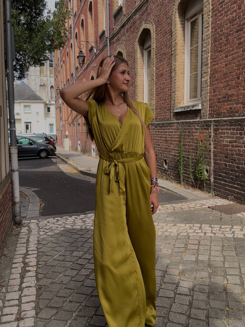 Combinaison Longue Vert Olive – Col V Ceinturée