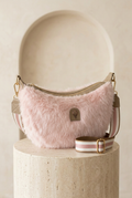 Sac bandoulière rose poudré effet duveteux