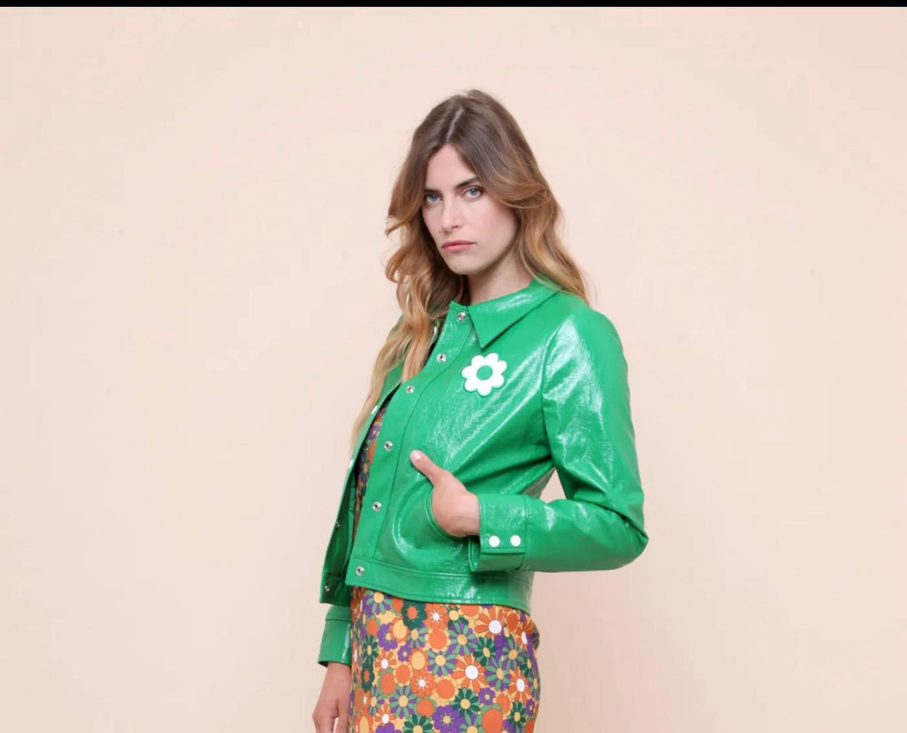 Veste verte effet brillant à détail fleur